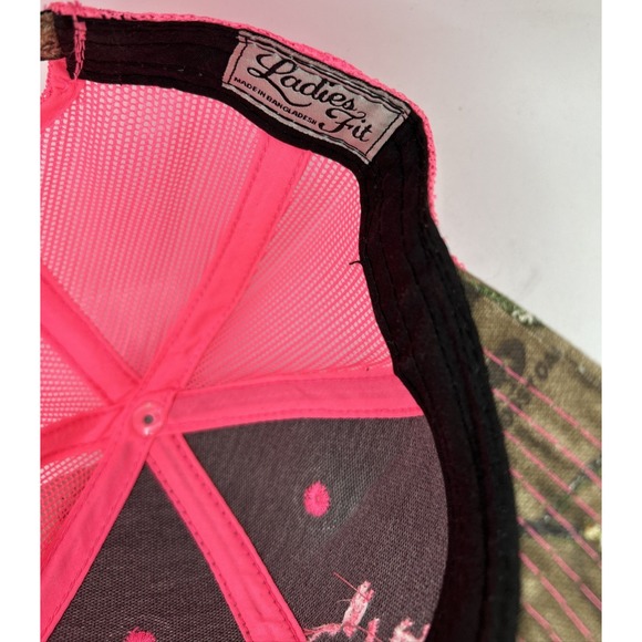 New Mossy Oak Pink & Camo The A-Z Foundation Group Trucker Hat Cap Adjustable - Picture 8 of 8